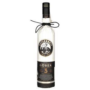 BEYELERBEYI GOBEK RAKI NRF 45%  0,7L